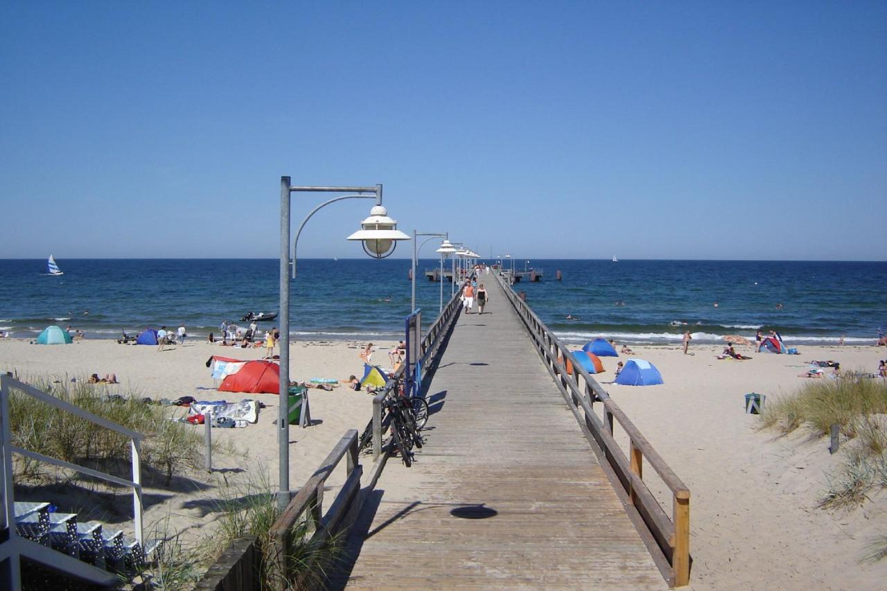 Balkon, Gratis Nutzung Vom Ahoi Erlebnisbad Und Sauna In Sellin- Meeresblick Fewo 59 Goehren  Exterior photo